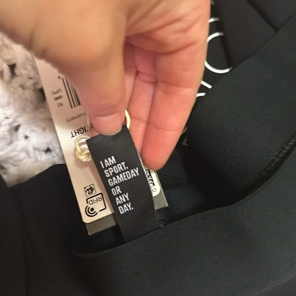 Adidas multi sport leggings - Picture 8 of 8